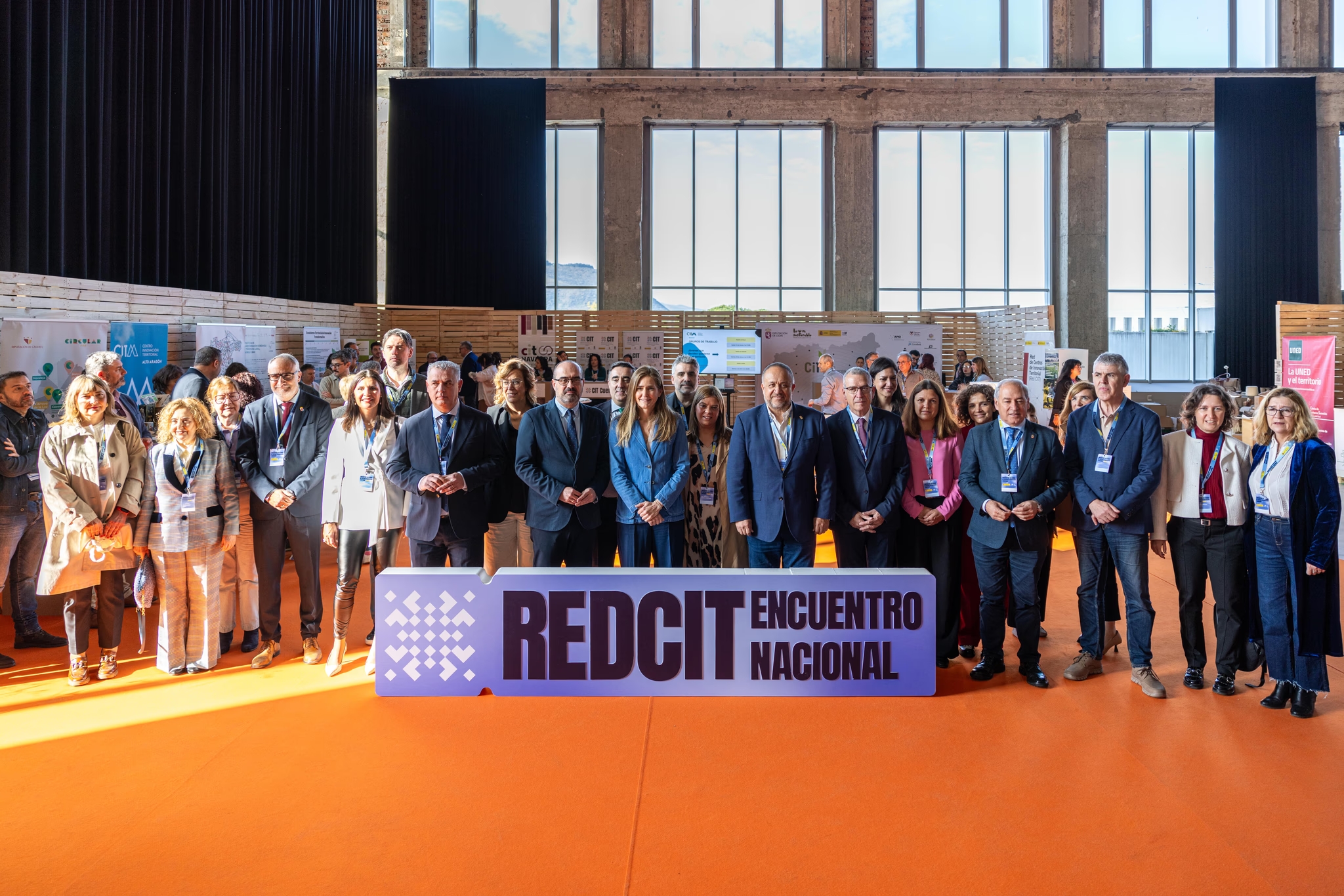 Ponferrada ha acogido del 10 al 12 de abril el II Encuentro Nacional de la Red de Centros de Innovación Territorial (CIT), un evento que ha reunido a representantes institucionales, entidades, profesionales y ciudadanía para reflexionar y compartir sobre el futuro de los territorios en el marco de la innovación, la equidad y la sostenibilidad.